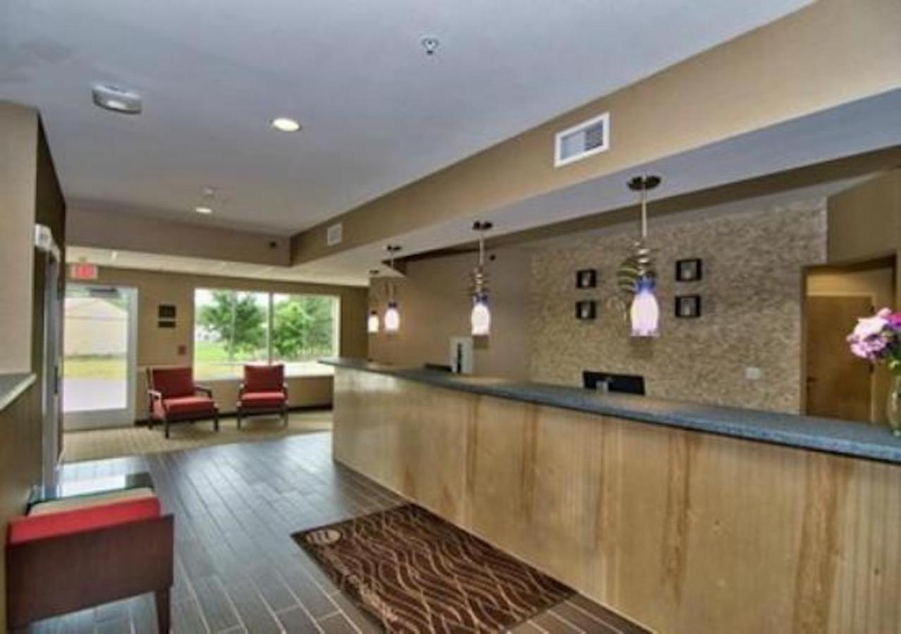 Comfort Inn Apalachin - Binghamton W Route 17 Ngoại thất bức ảnh