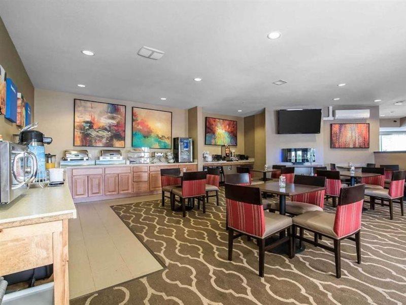 Comfort Inn Apalachin - Binghamton W Route 17 Ngoại thất bức ảnh